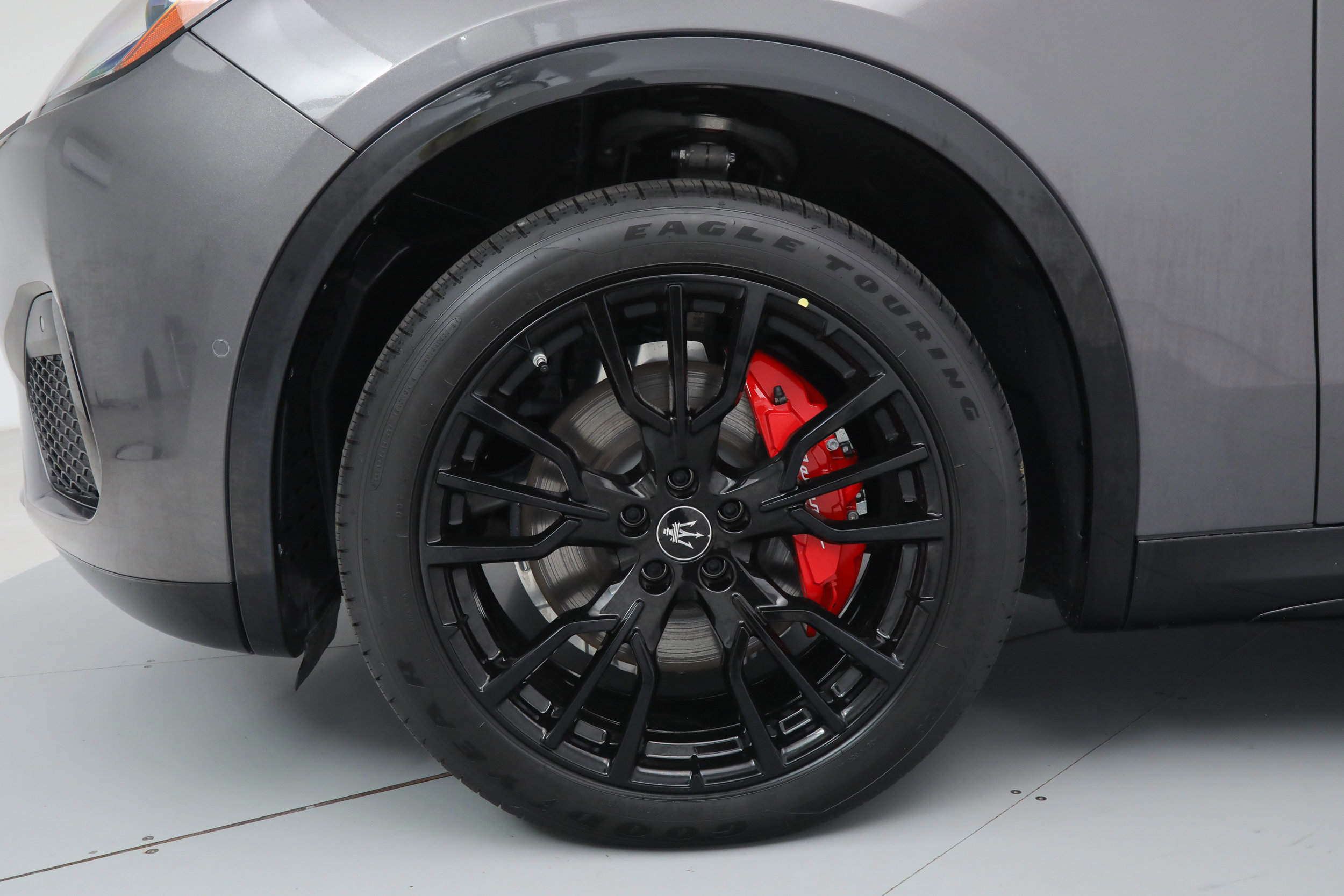 New 2025 Maserati Grecale Modena image 9