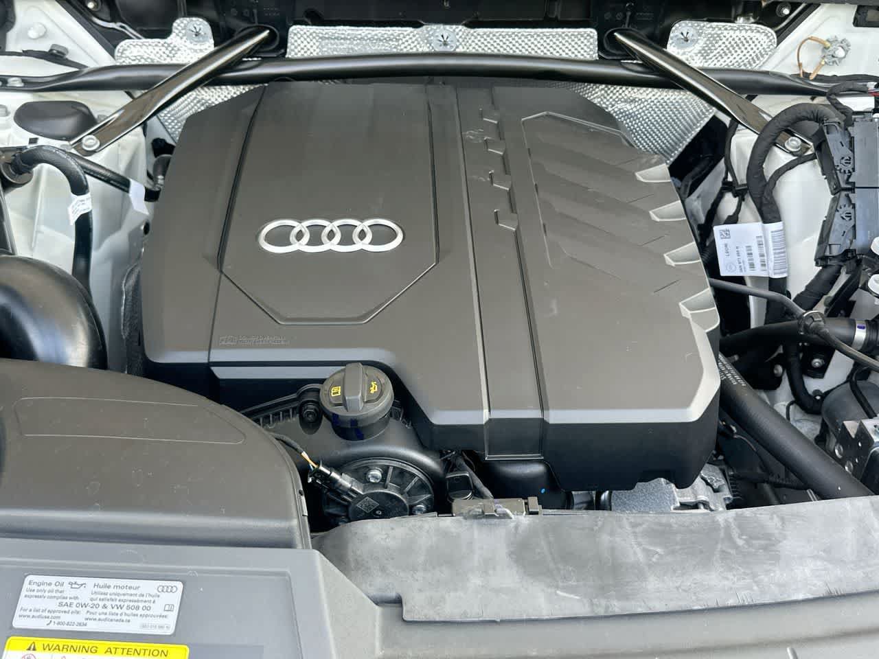 Used 2025 Audi Q5 2.0T Premium Plus w/ Premium Plus Package AWD/4WD image 12