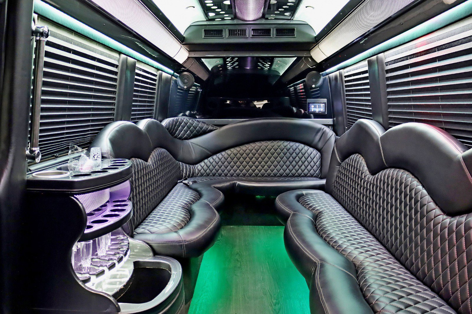 Used 2017 Mercedes-Benz Sprinter 3500 image 26