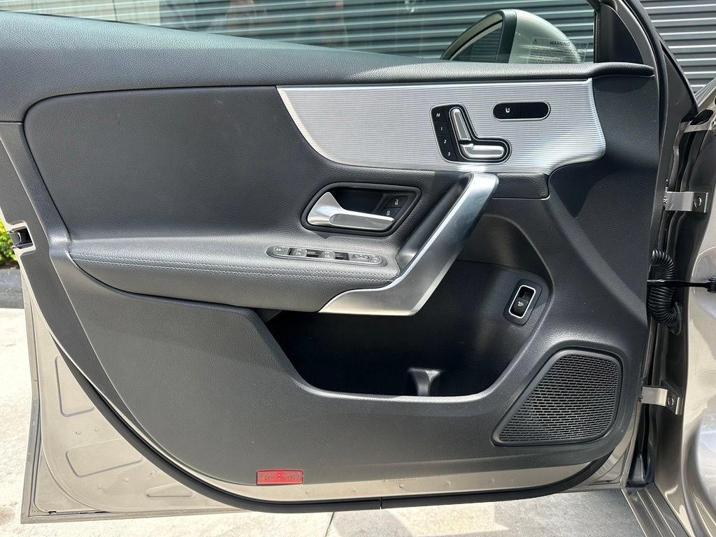 Used 2021 Mercedes-Benz A 220 image 15