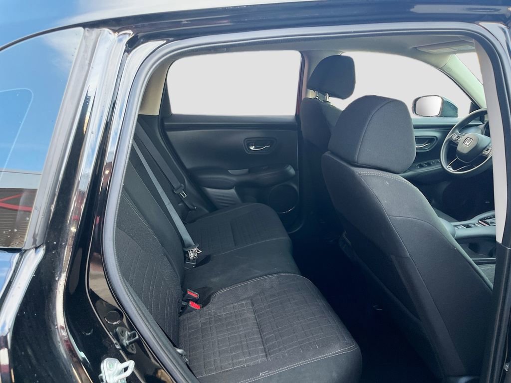 Used 2023 Honda HR-V LX image 25