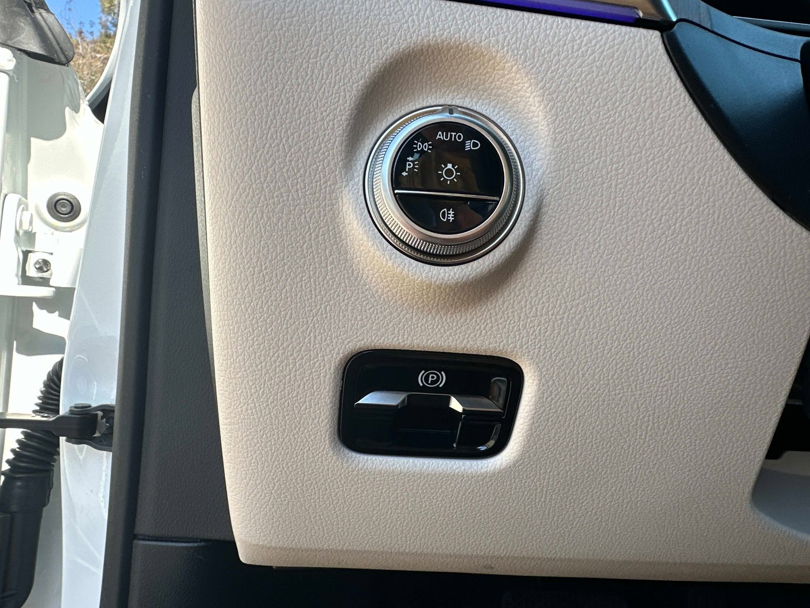 Used 2026 Mercedes-Benz C 300 Sedan image 26