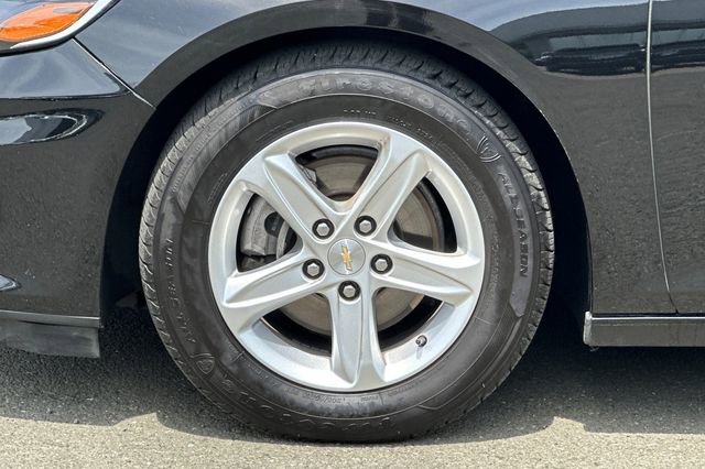 Used 2023 Chevrolet Malibu LS FWD image 29