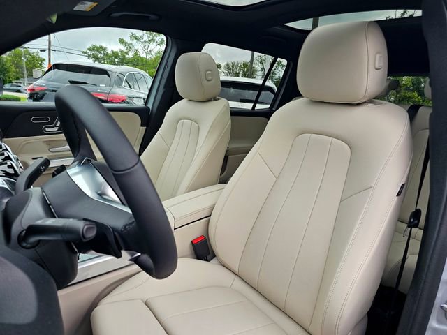 New 2026 Mercedes-Benz GLB 250 4MATIC image 18