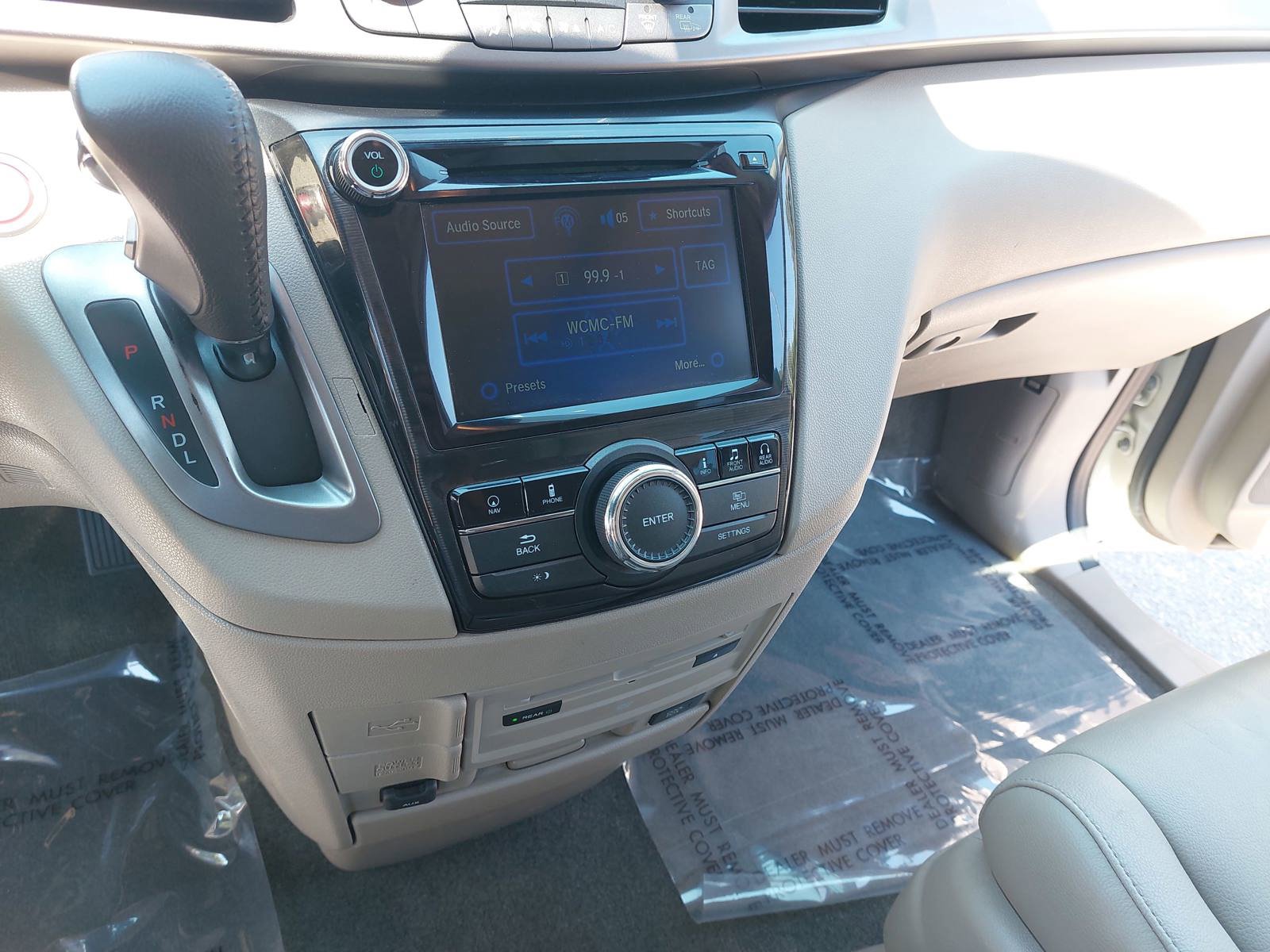 Used 2016 Honda Odyssey Touring Elite image 24