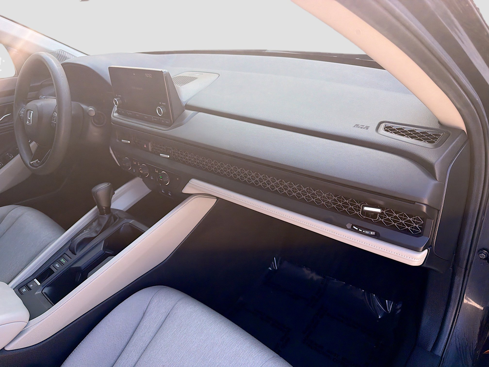 Used 2024 Honda Accord EX image 31