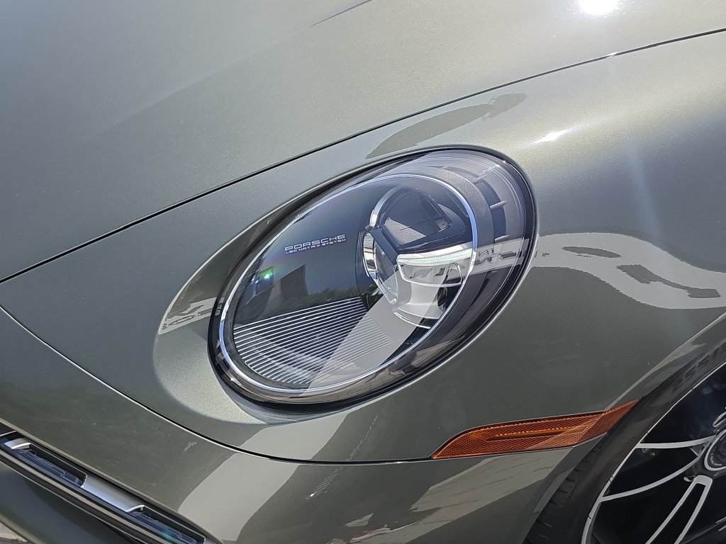 Used 2022 Porsche 911 Turbo AWD/4WD image 11