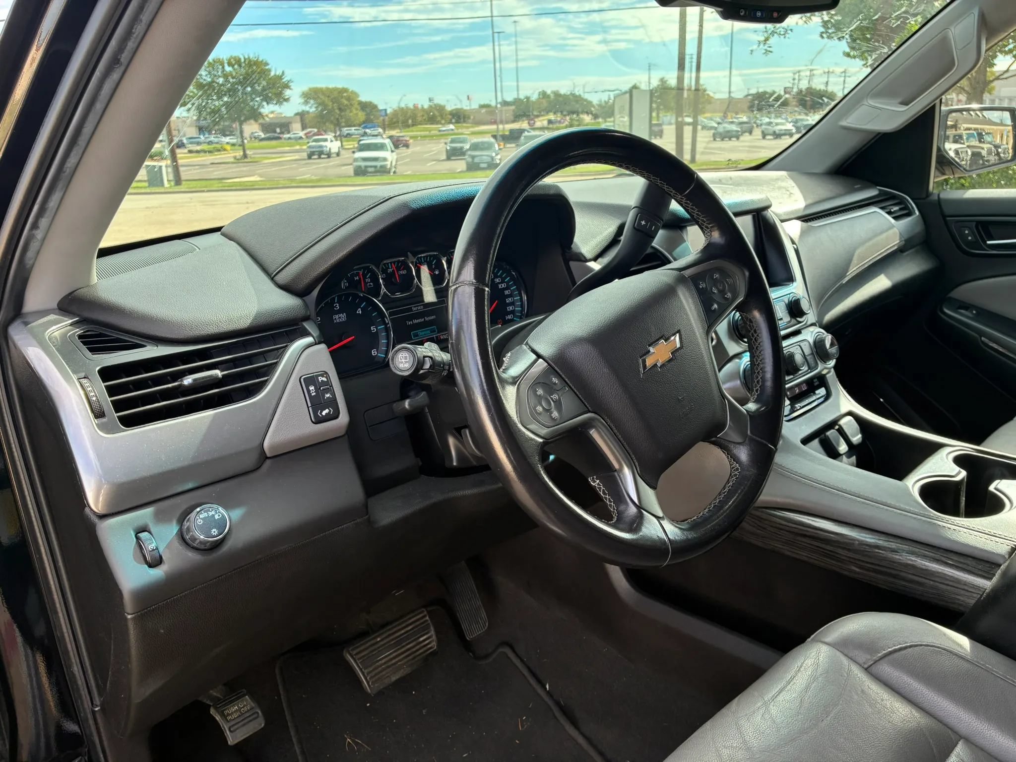 Used 2019 Chevrolet Tahoe LT RWD image 10