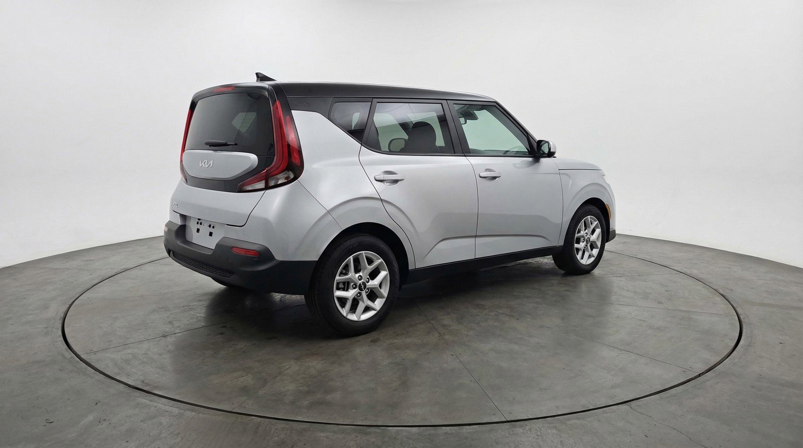 Used 2025 Kia Soul LX w/ LX Technology Package image 9