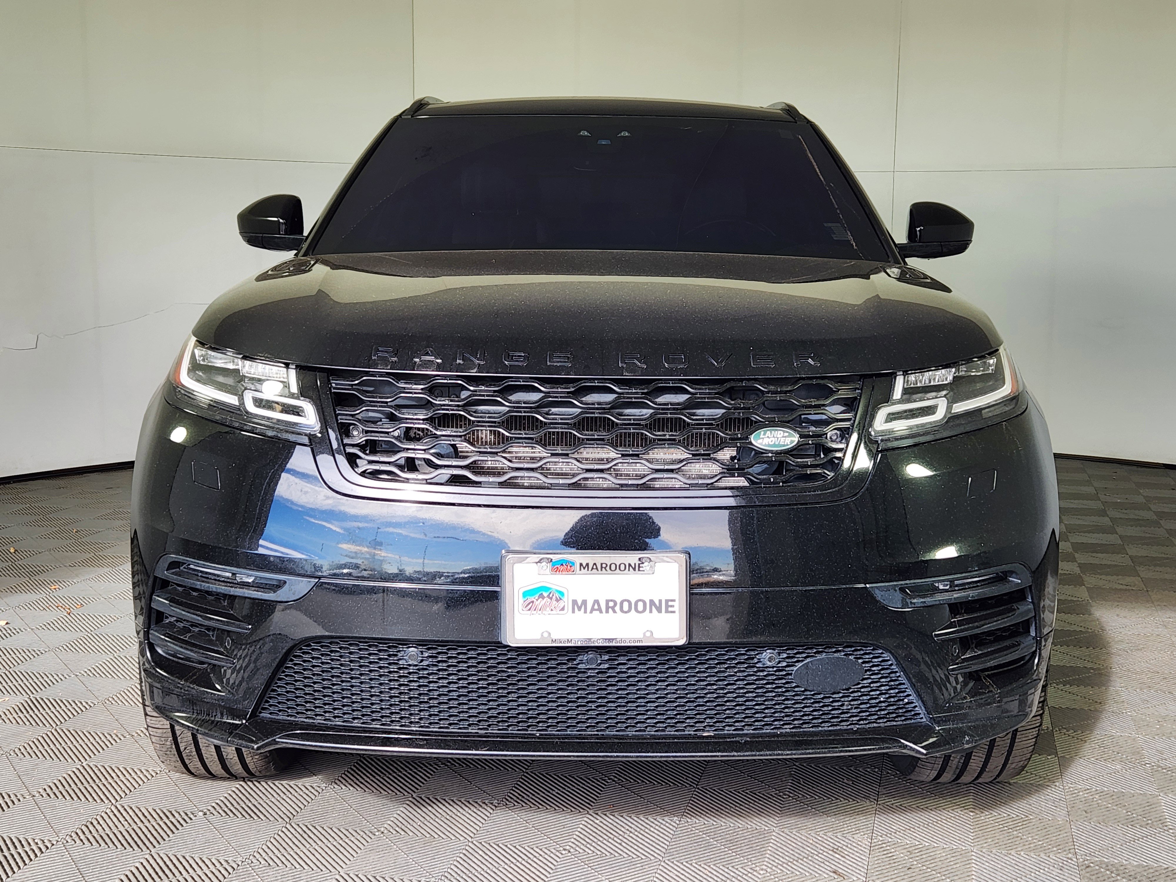 Used 2018 Land Rover Range Rover Velar R-Dynamic HSE image 2