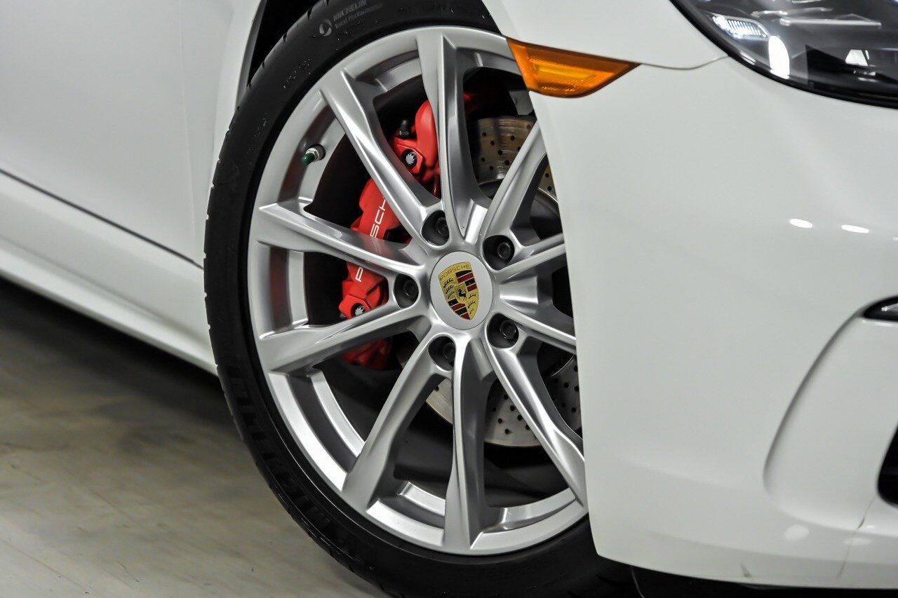 Used 2019 Porsche 718 Boxster S RWD image 4