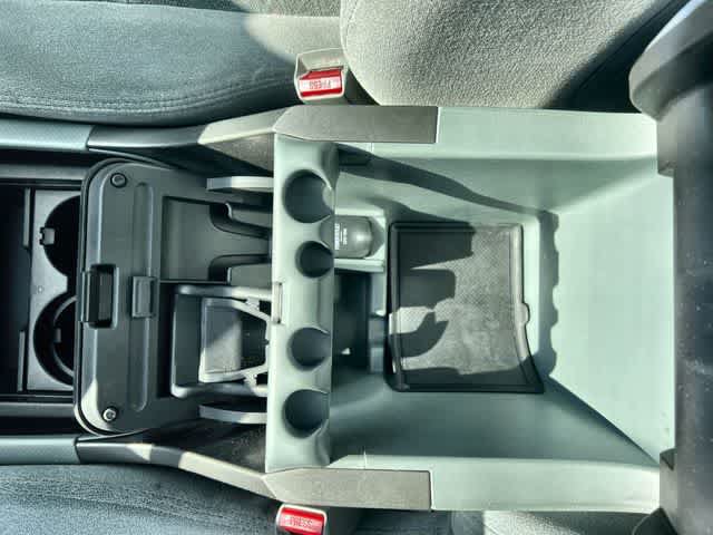 Used 2004 Honda Pilot LX image 26