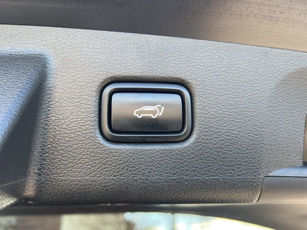 Certified 2022 Kia Telluride SX w/ SX Prestige Package image 14