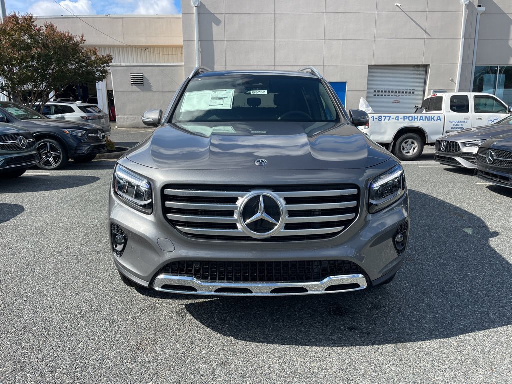Used 2026 Mercedes-Benz GLB 250 4MATIC image 3