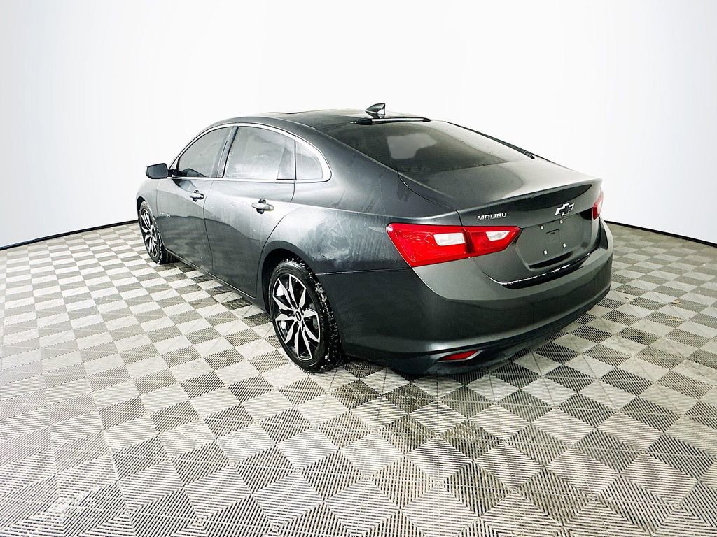 Used 2016 Chevrolet Malibu LT w/ Leather Package image 7