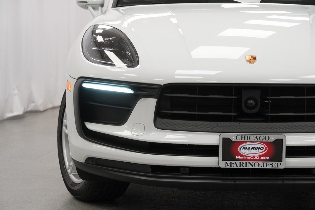 Used 2023 Porsche Macan image 6
