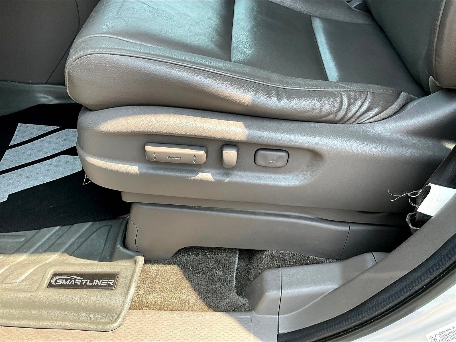 Used 2014 Honda Odyssey EX-L image 37