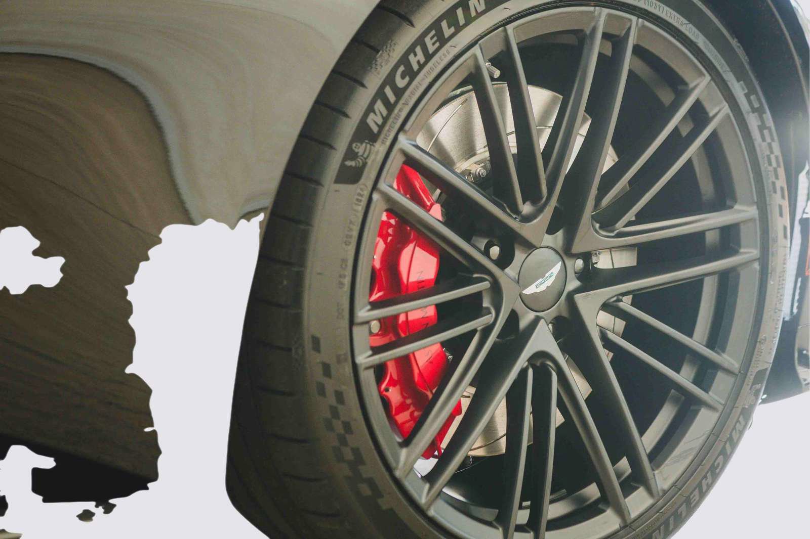 New 2025 Aston Martin DB12 Coupe image 21