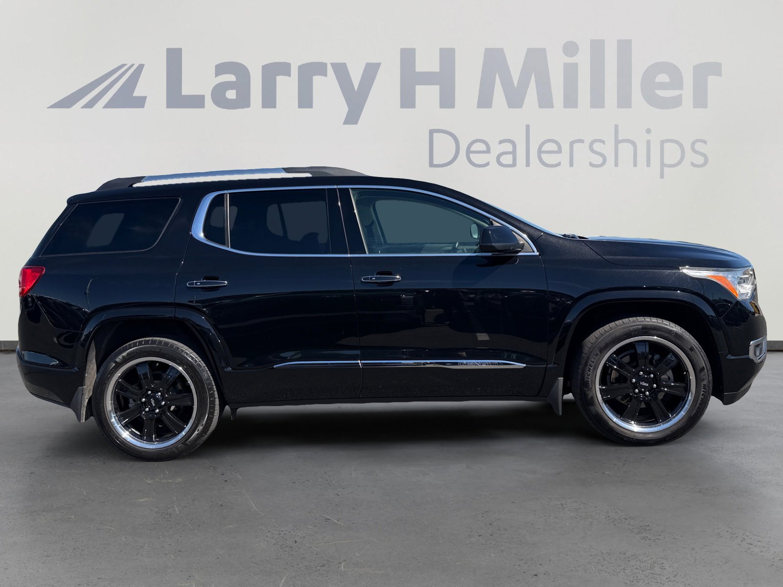 Used 2019 GMC Acadia Denali w/ Technology Package image 6