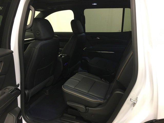 New 2026 Chevrolet Traverse High Country w/ LPO, Floor Liner Package image 20