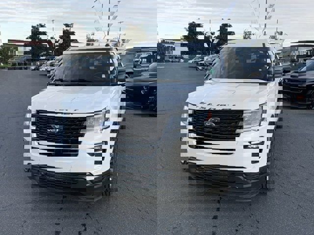 Used 2018 Ford Explorer Sport w/ Equipment Group 401A image 10