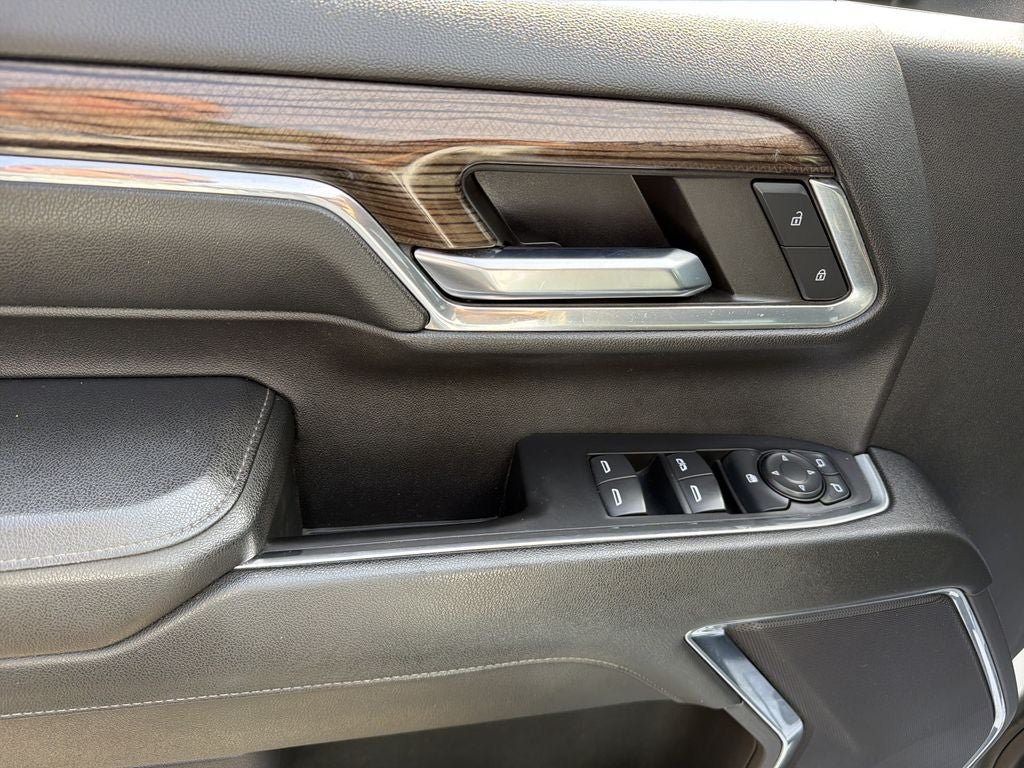 Used 2024 Chevrolet Silverado 2500 LT AWD/4WD image 16