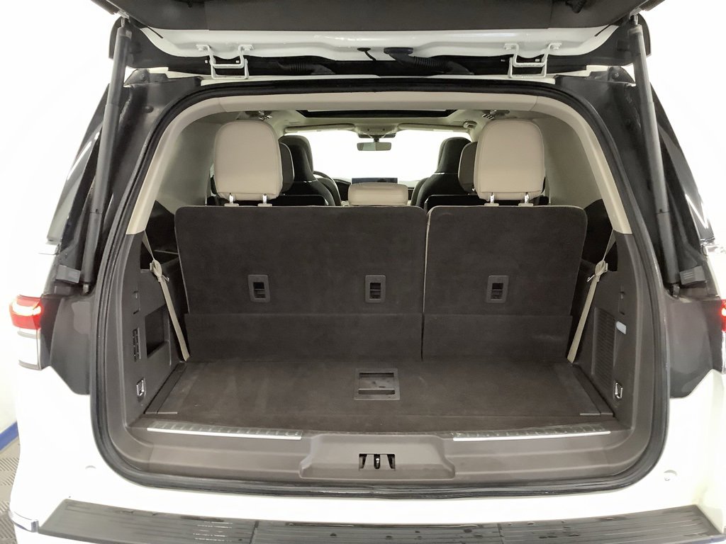 Used 2022 Lincoln Navigator Reserve image 22