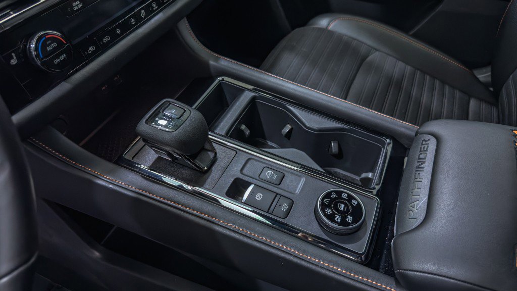 Used 2024 Nissan Pathfinder Rock Creek image 36