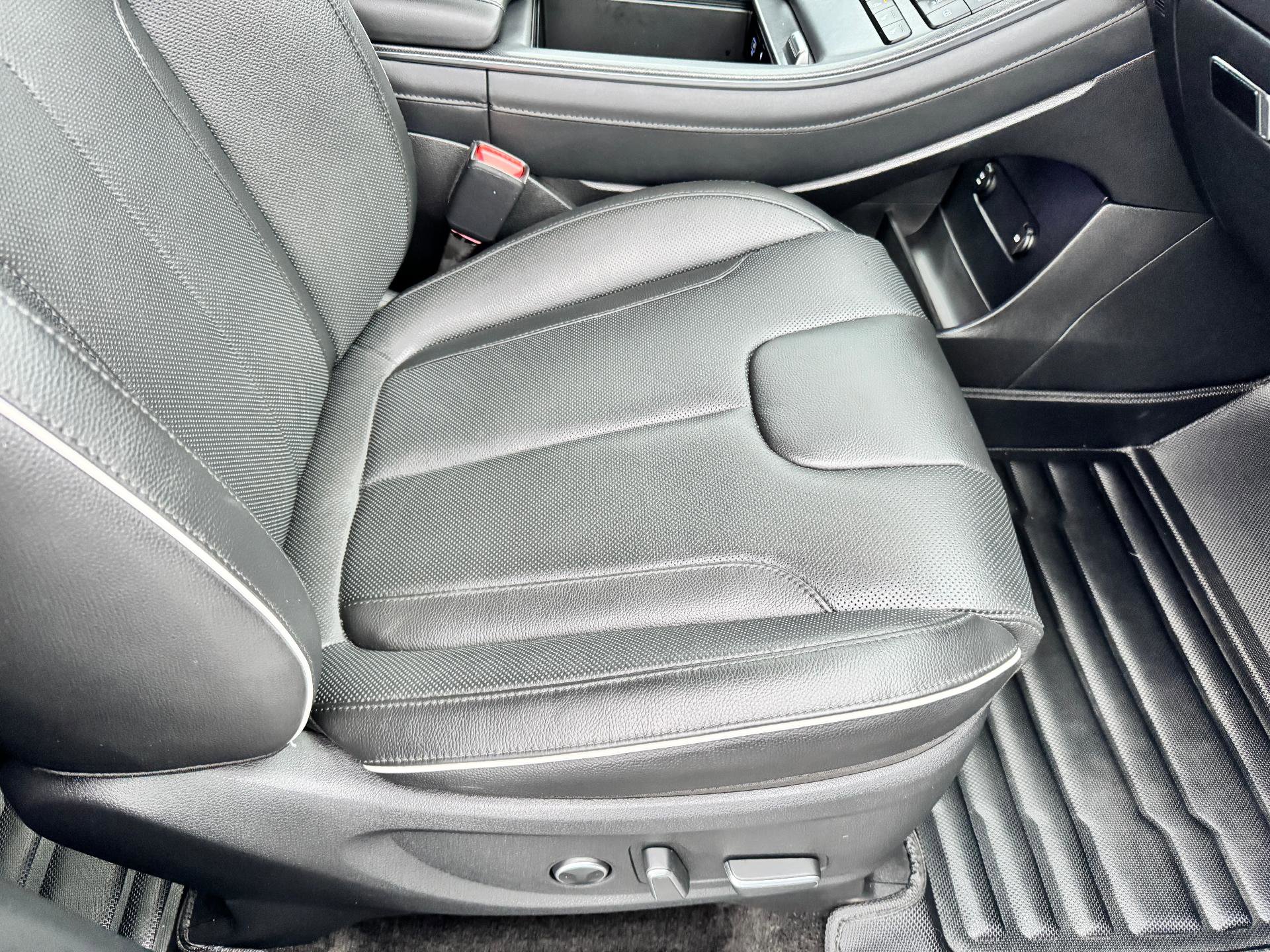 Used 2025 Hyundai Palisade Limited image 22