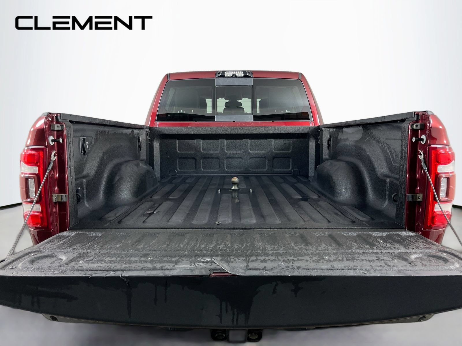 Used 2022 RAM 3500 Laramie AWD/4WD image 9