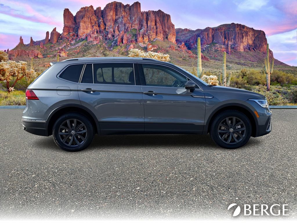 Used 2024 Volkswagen Tiguan Wolfsburg Edition image 9