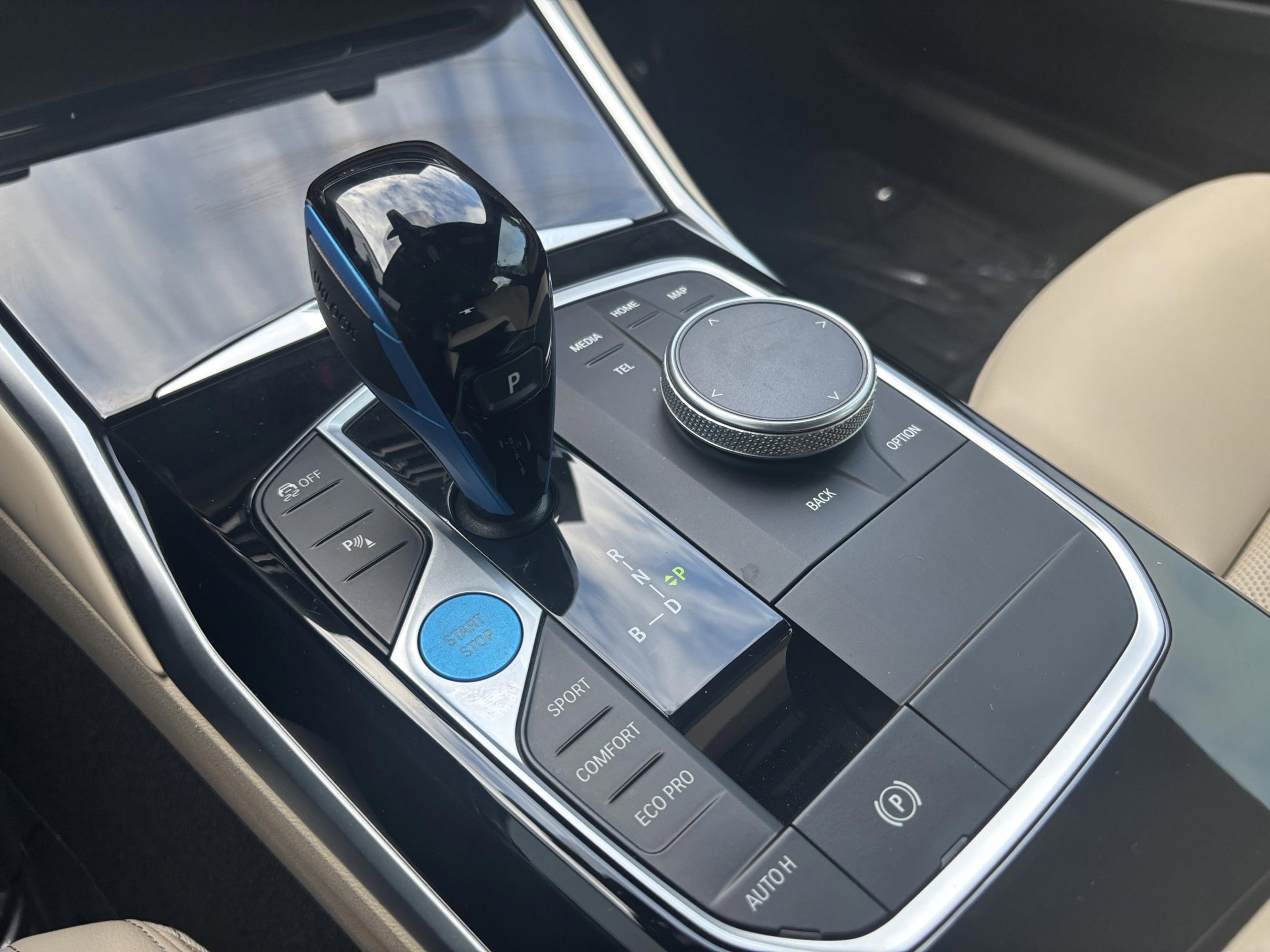 Used 2023 BMW i4 eDrive40 w/ Premium Package image 13