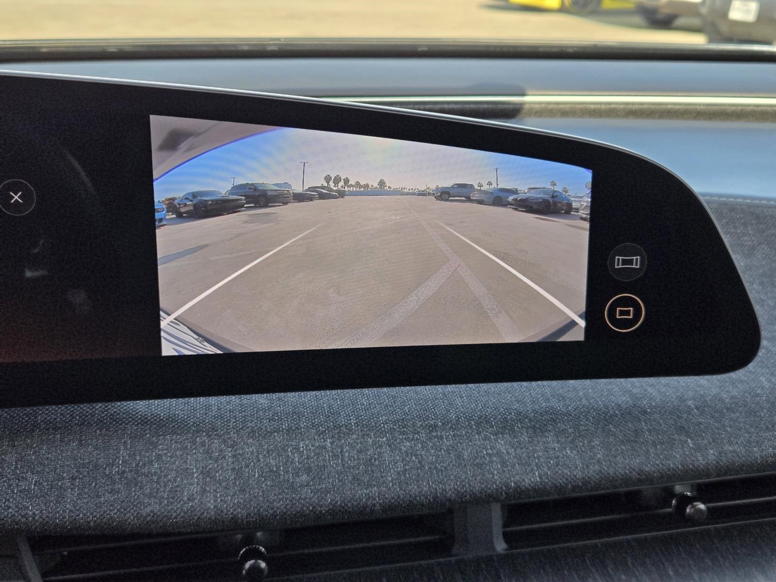 Used 2024 Lucid Air Pure image 10