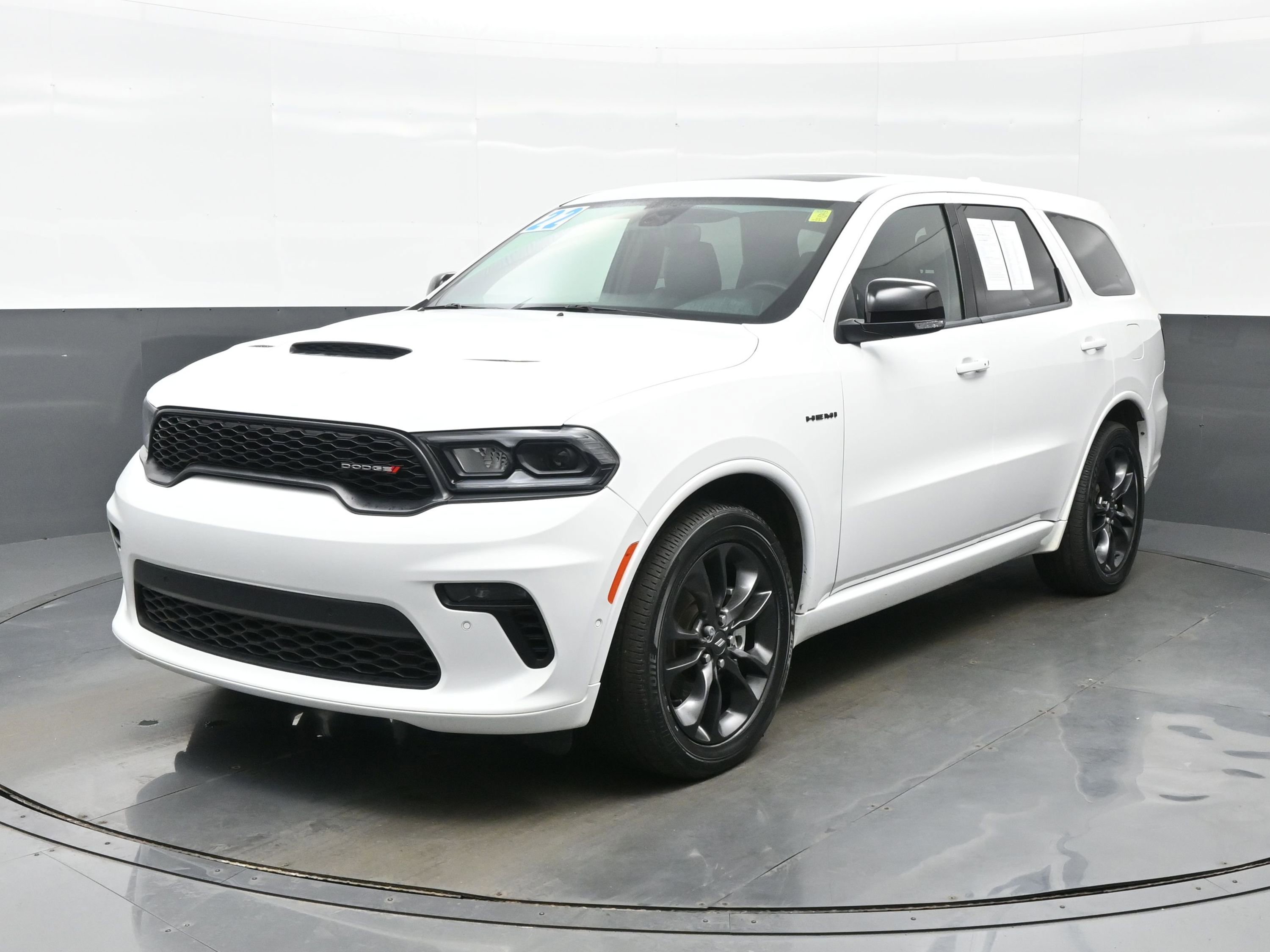 Used 2022 Dodge Durango R/T w/ Blacktop Package image 2