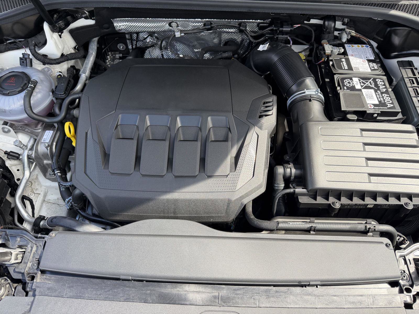 Used 2025 Audi Q3 2.0T Premium w/ Convenience Package AWD/4WD image 26