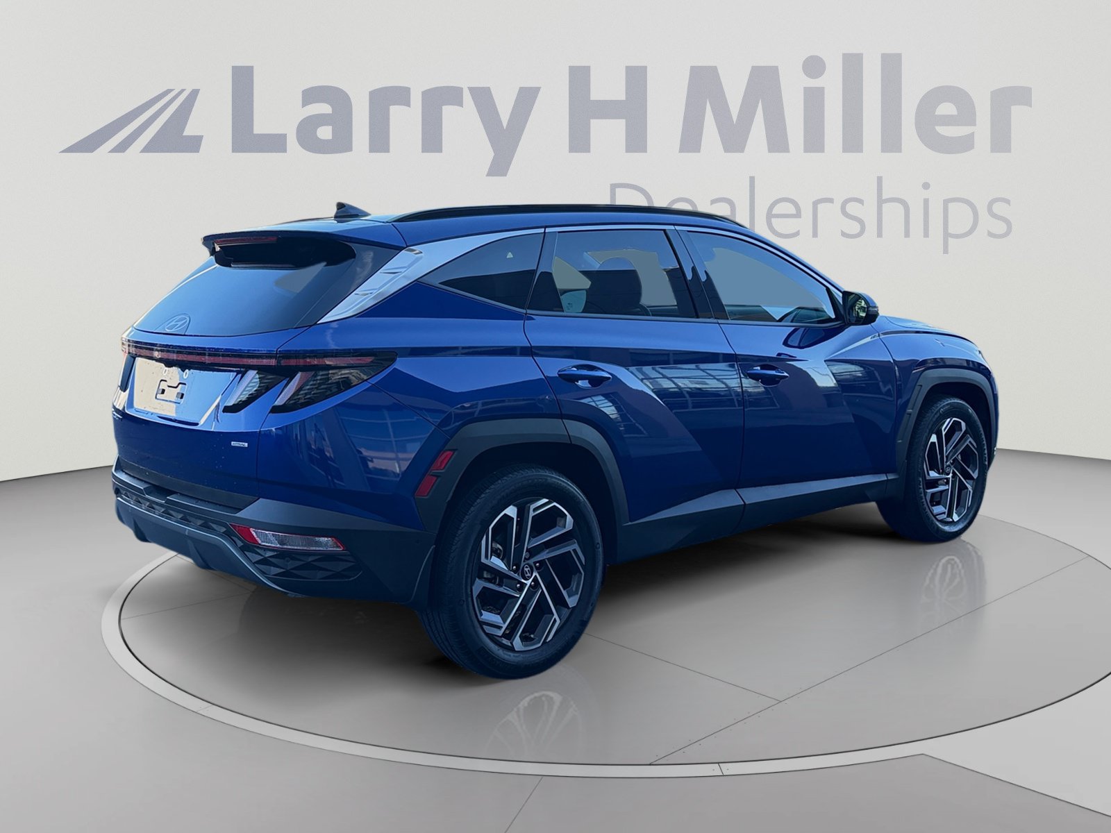Certified 2024 Hyundai Tucson Limited AWD/4WD image 6