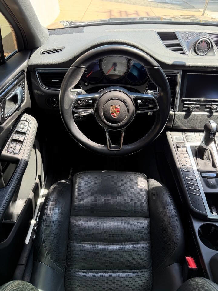 Used 2015 Porsche Macan S AWD/4WD image 13