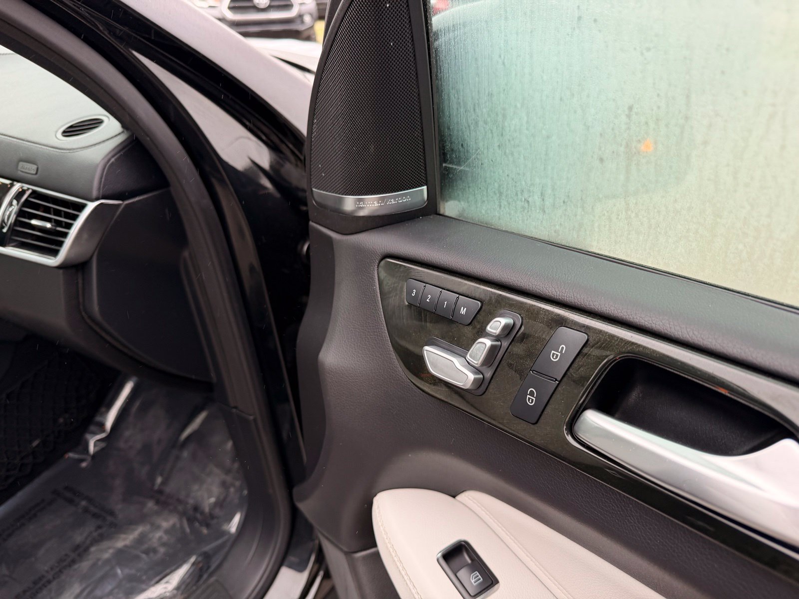 Used 2019 Mercedes-Benz GLS 450 4MATIC image 21