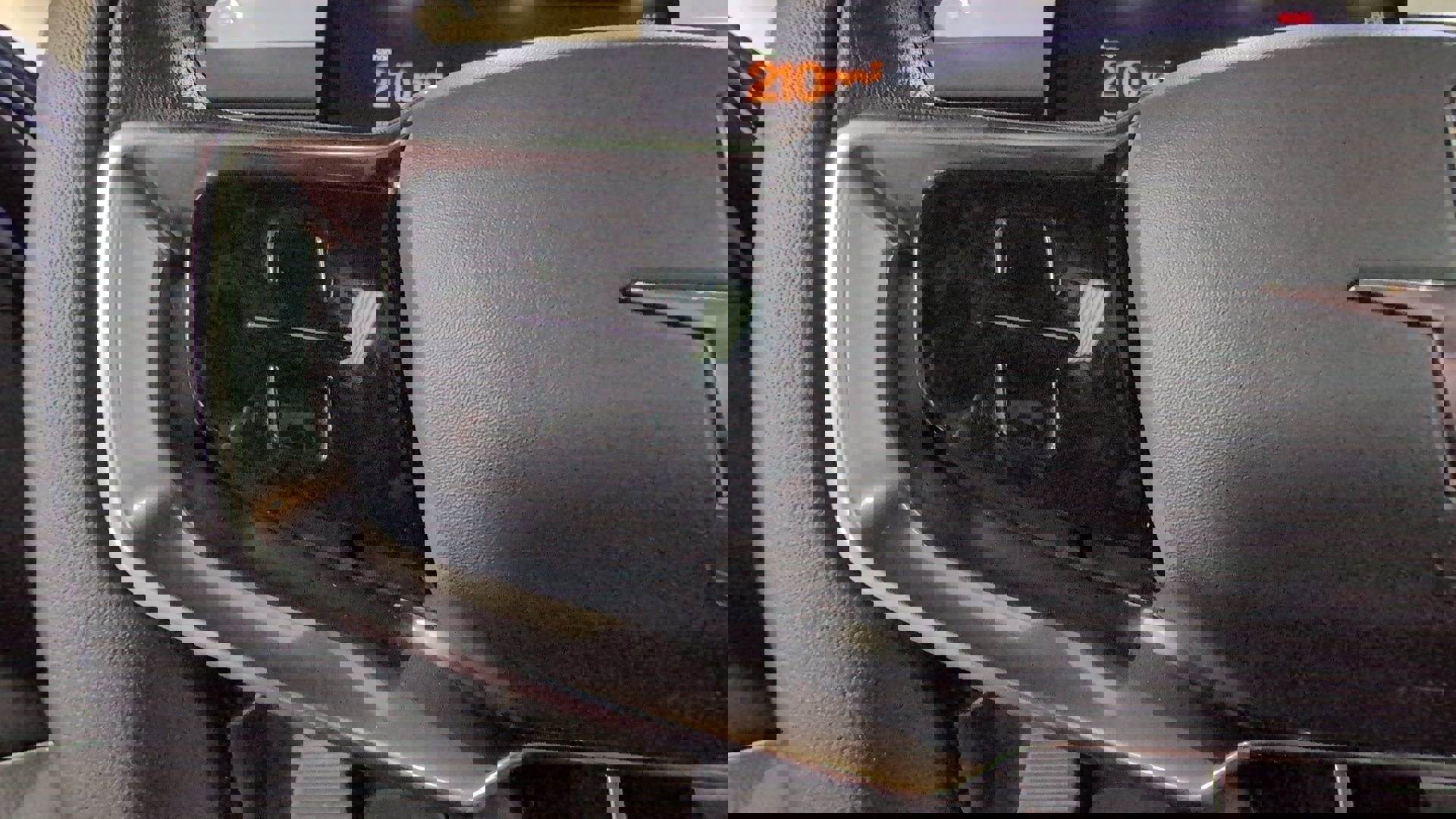 Used 2025 Polestar Polestar 3 image 10