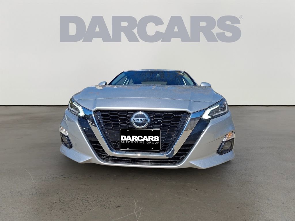Used 2020 Nissan Altima 2.5 SV AWD/4WD image 2