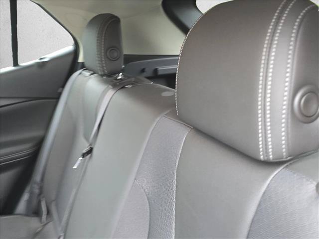 Used 2025 Buick Encore GX Preferred AWD/4WD image 22