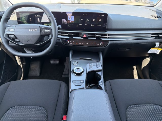 New 2027 Kia Sportage S FWD image 9