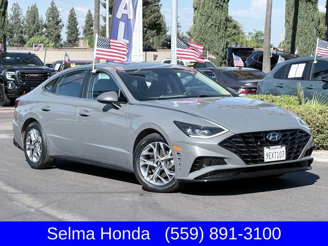 Used 2023 Hyundai Sonata SEL FWD image 2