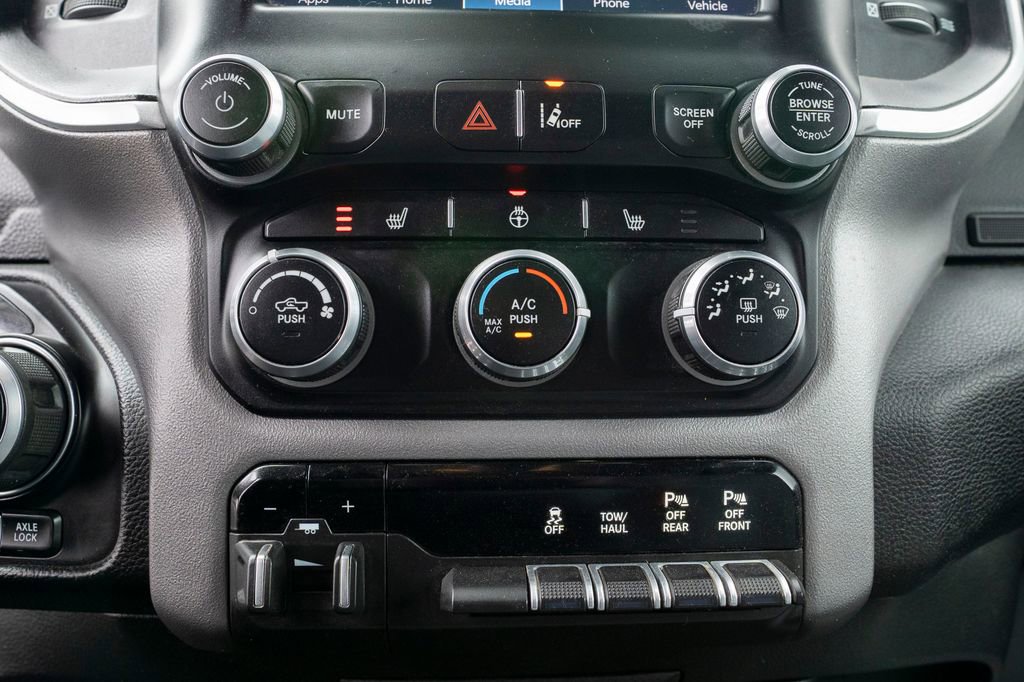 Used 2023 RAM 1500 Big Horn image 27