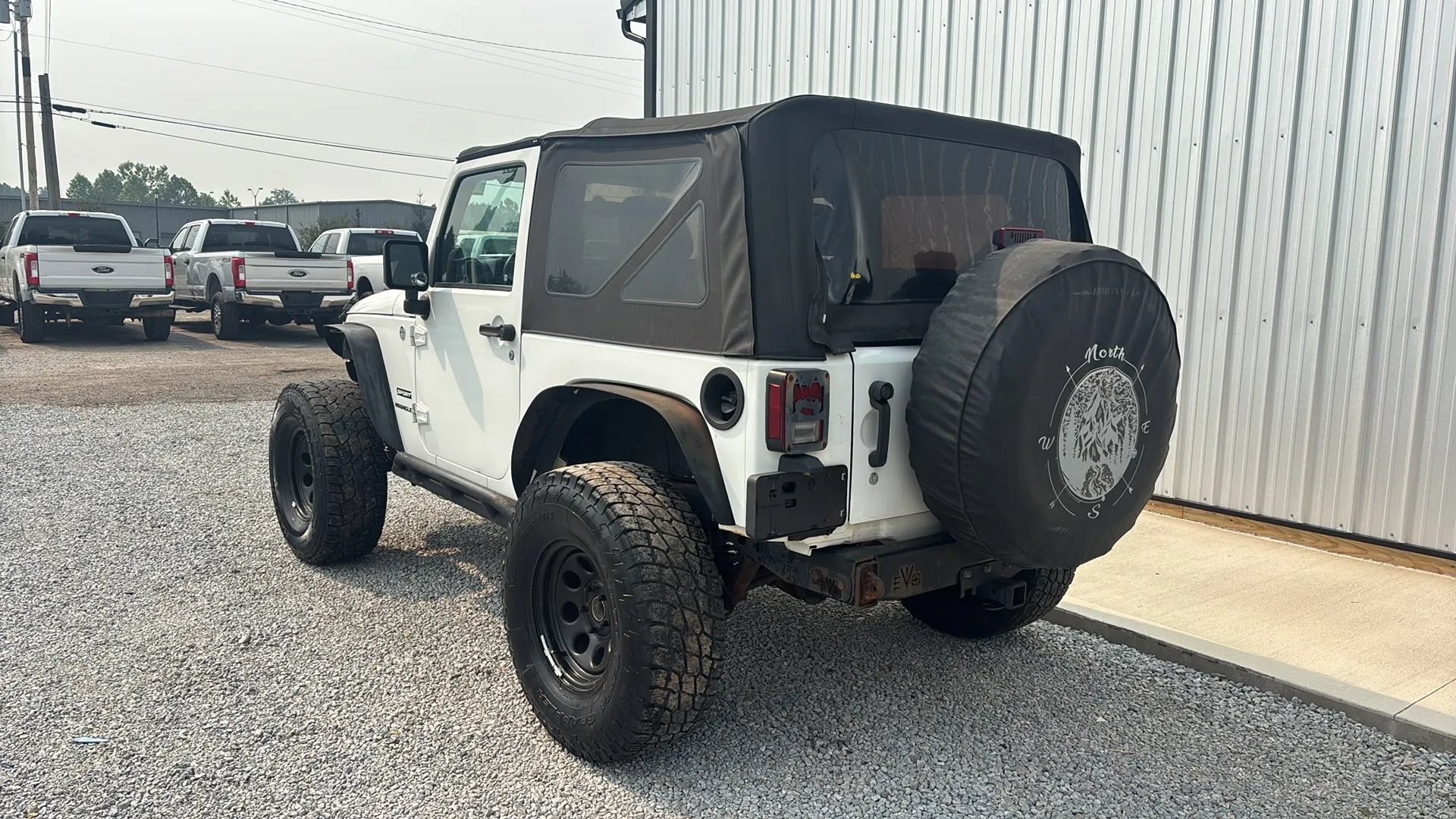 Used 2012 Jeep Wrangler Sport w/ Connectivity Group AWD/4WD image 3