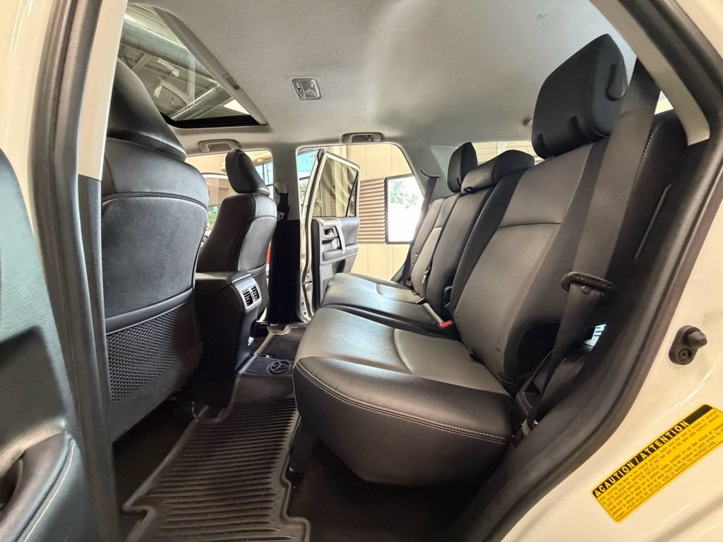 Used 2022 Toyota 4Runner SR5 Premium w/ Moonroof Package AWD/4WD image 61