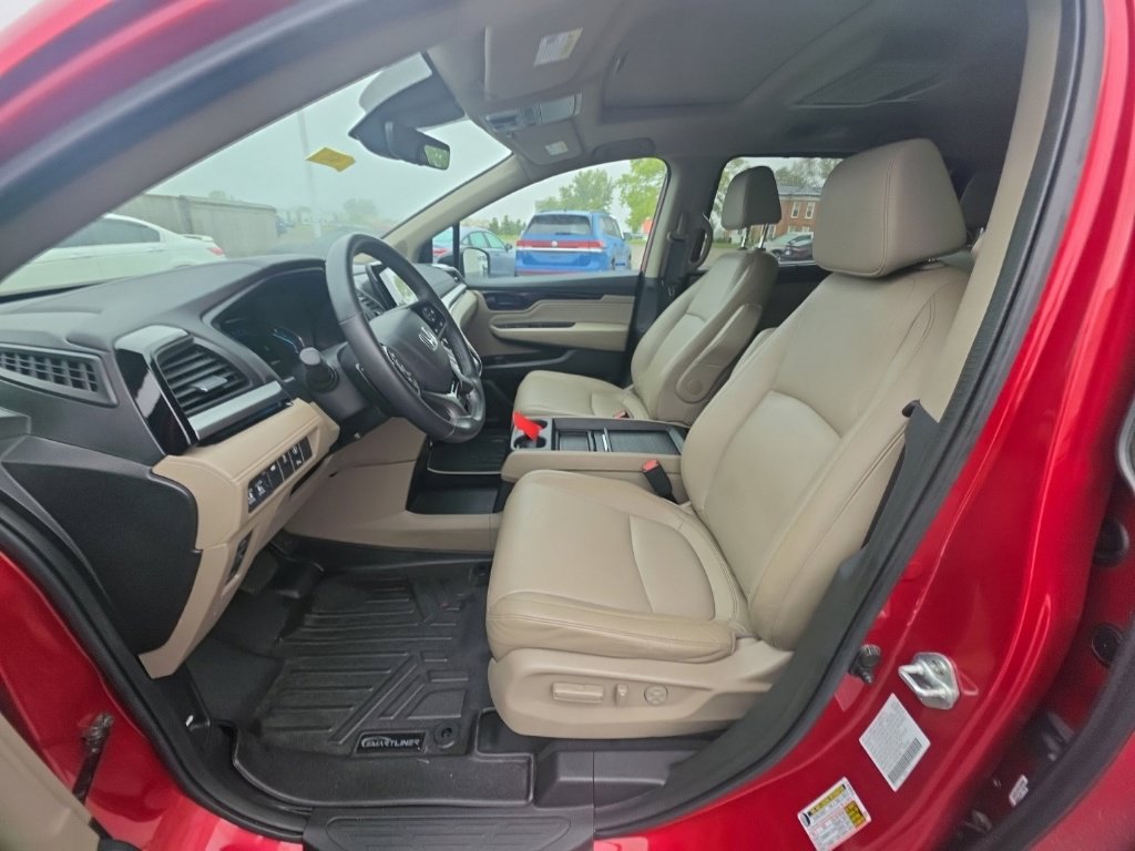 Certified 2023 Honda Odyssey Touring image 13