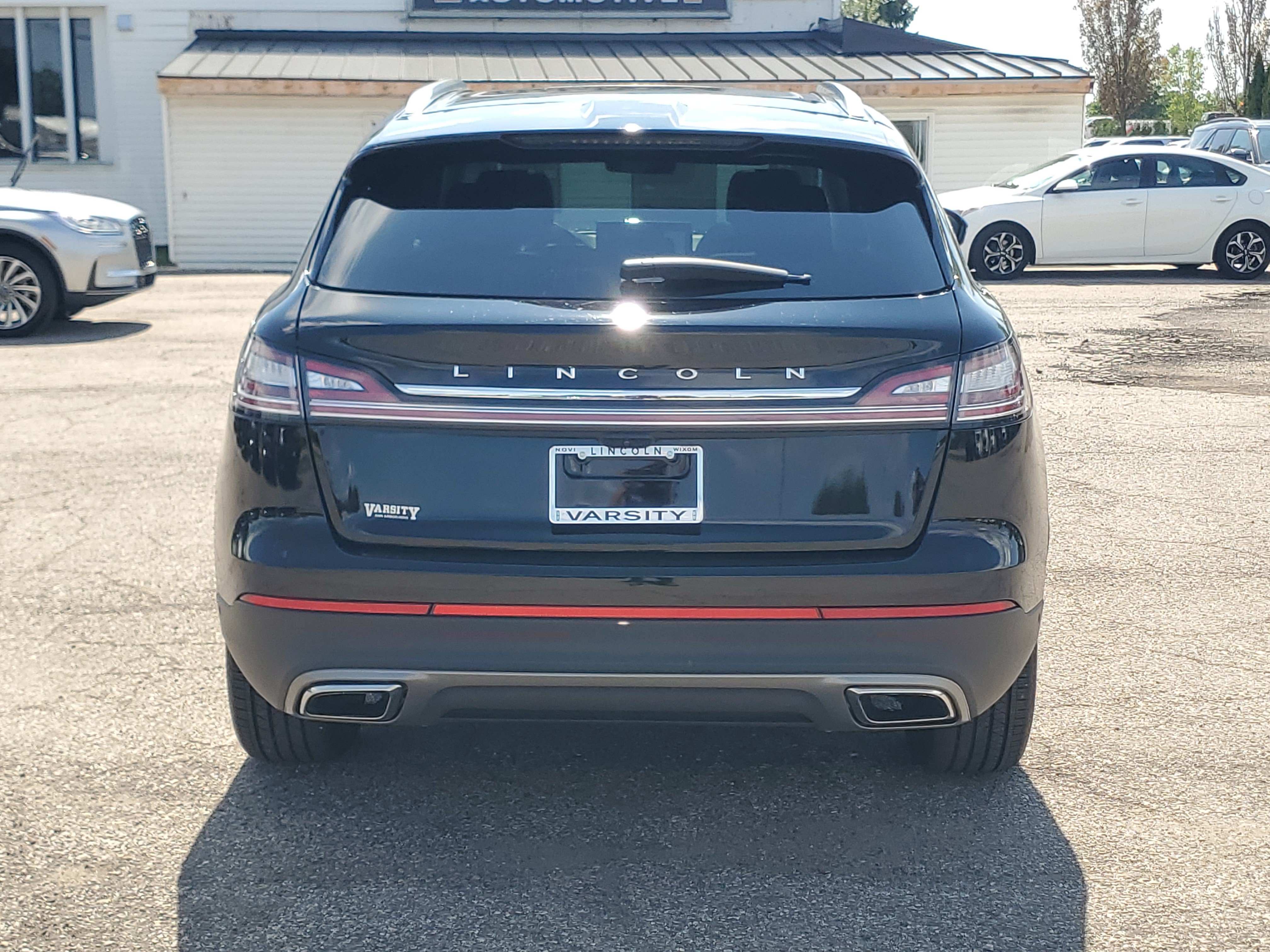Certified 2023 Lincoln Nautilus Reserve w/ Equipment Group 201A AWD/4WD image 5