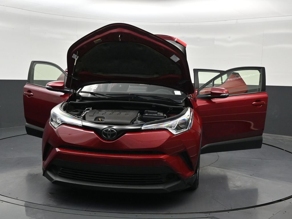 Used 2019 Toyota C-HR LE FWD image 36