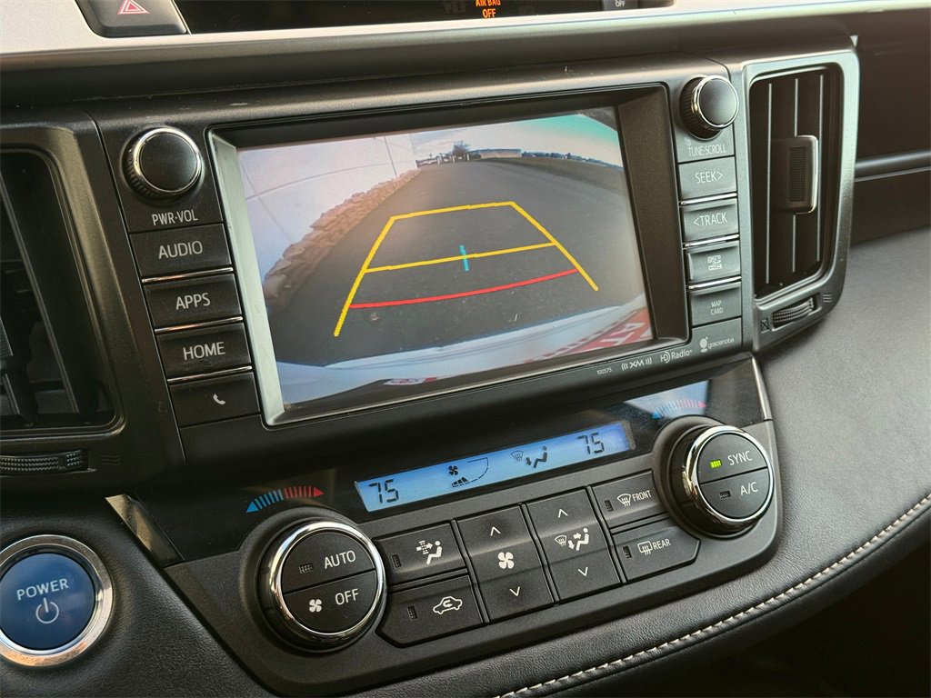 Used 2016 Toyota RAV4 Limited image 17